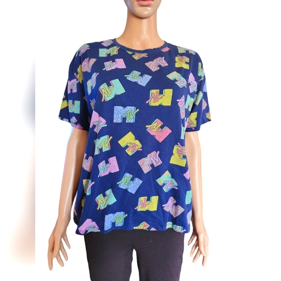 MTV Tops - Retro MTV Logo Tee